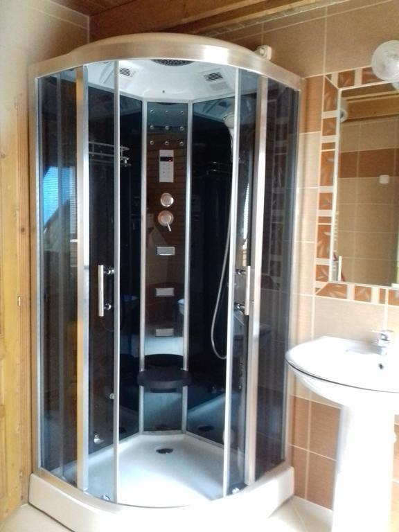 Erzsebet Vendeghaz Es Apartman Гайдусобосло Екстер'єр фото